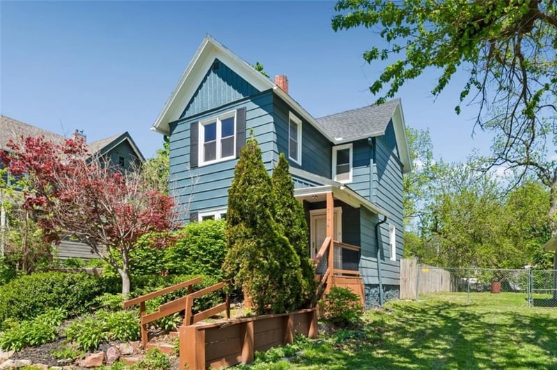 714 Prospect St, Leavenworth, KS 66048