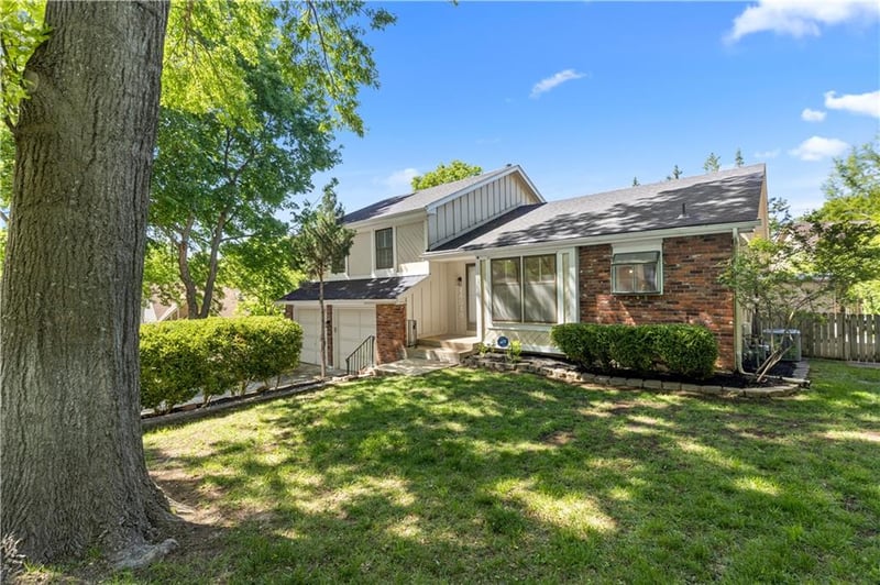14518 91st St, Lenexa, KS 66215