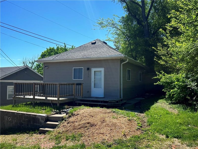 210 Cherry St, St Joseph, MO 64505