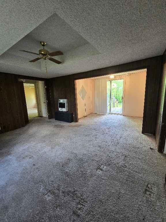 11405 83rd St, Raytown, MO 64138