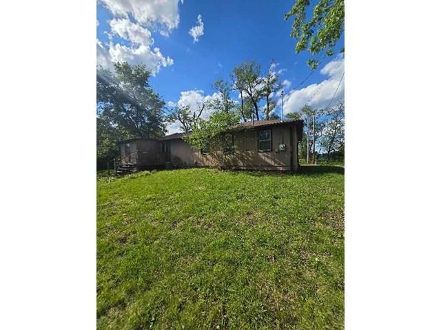 11405 83rd St, Raytown, MO 64138