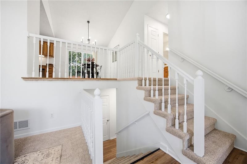 15209 Lamar Ave, Overland Park, KS 66223