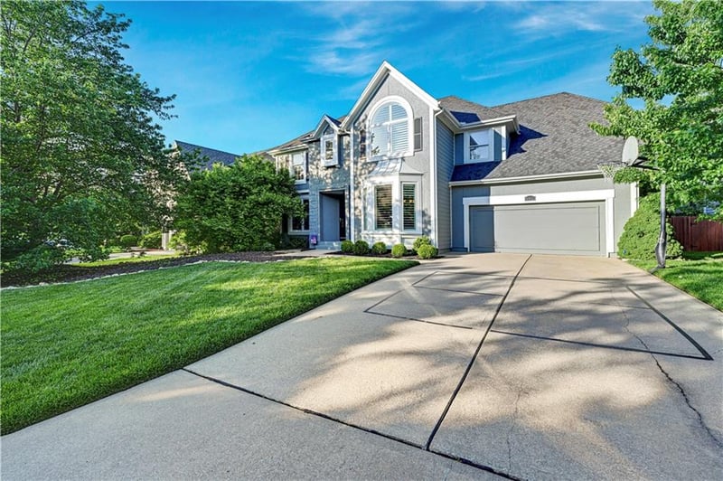 5412 W 132 Ter, Overland Park, KS 66209