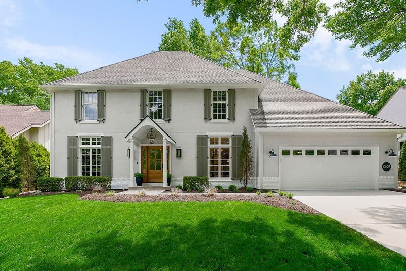 10107 W 121st St, Overland Park, KS 66213