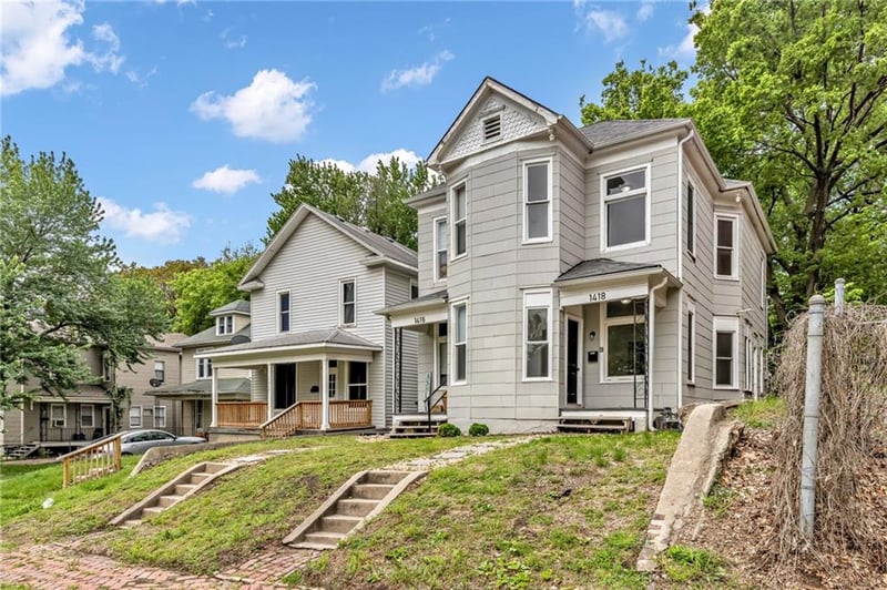 1416 2nd St, St Joseph, MO 64505