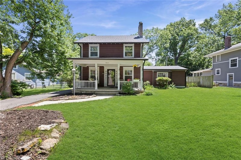 7317 Wyoming St, Kansas City, MO 64114