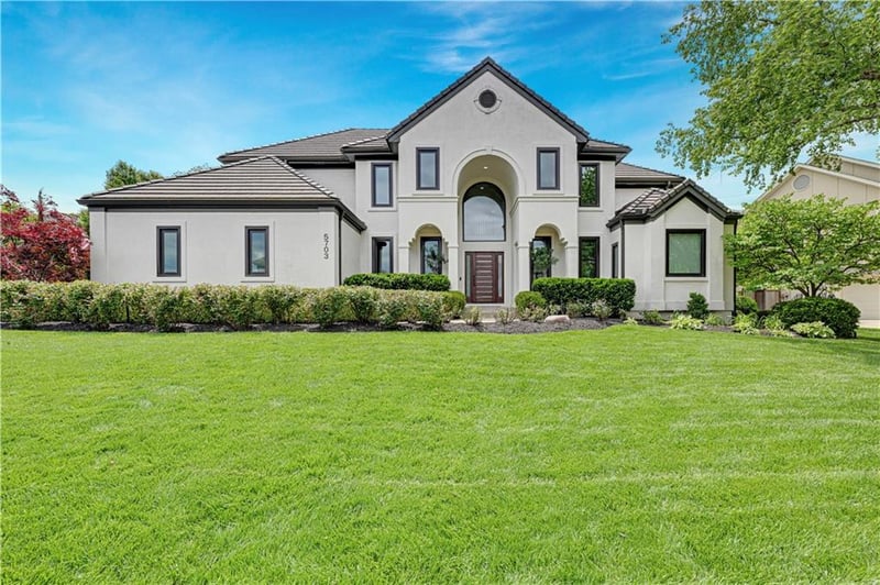 5703 W 128th St, Overland Park, KS 66209