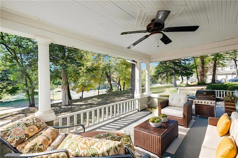 221 Front St, Bonner Springs, KS 66012