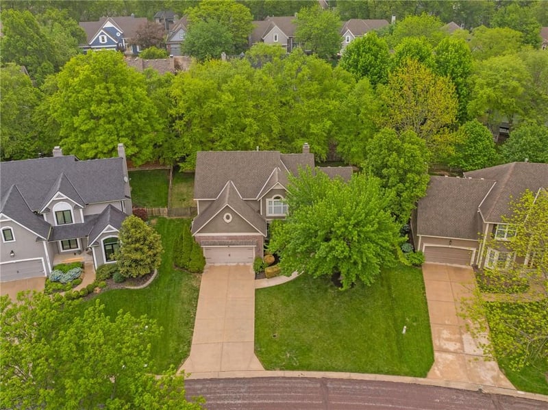 13201 Ballentine St, Overland Park, KS 66213