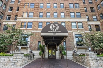 229 Ward Pw #101B, Kansas City, MO 64112