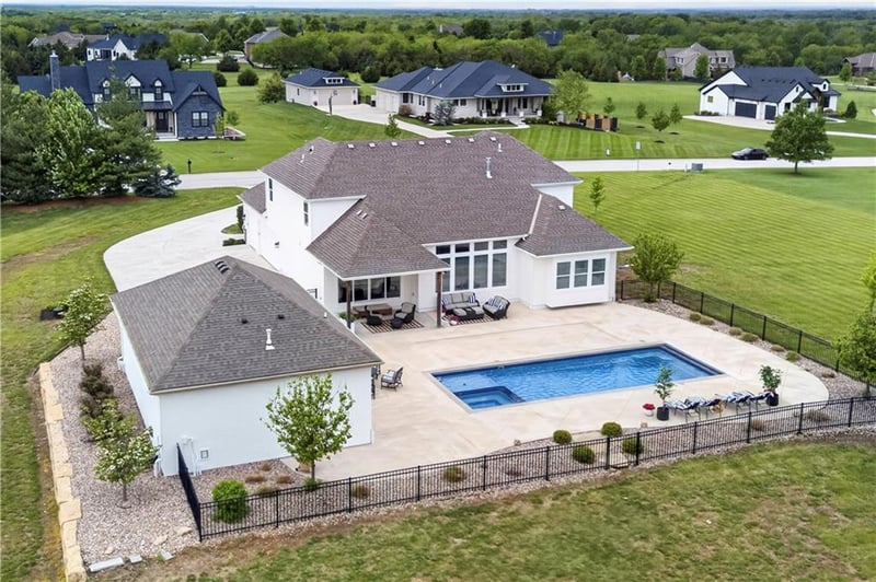 15063 Canton Rd, Gardner, KS 66030