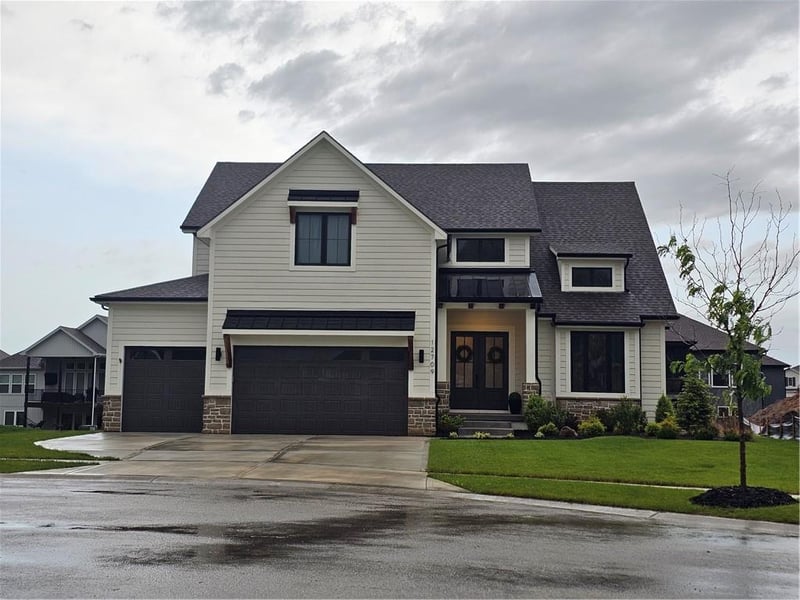 12709 174th St, Overland Park, KS 66221