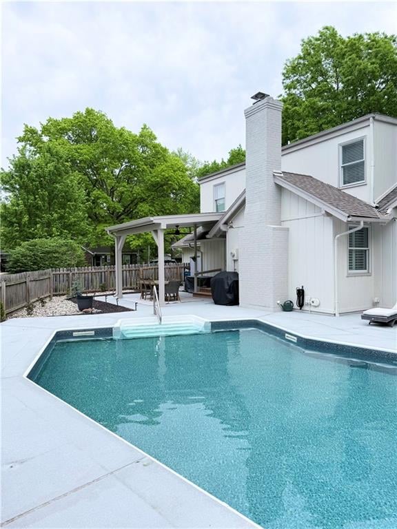 7205 101st St, Overland Park, KS 66212