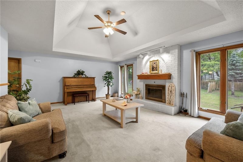 503 Larkin Ct, Warrensburg, MO 64093