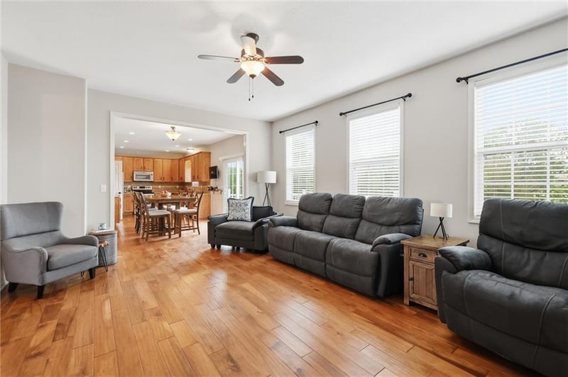 1804 Cardinal Cir, Atchison, KS 66002
