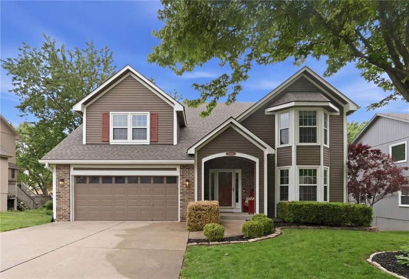 7511 N Palmer Ave, Kansas City, MO 64158