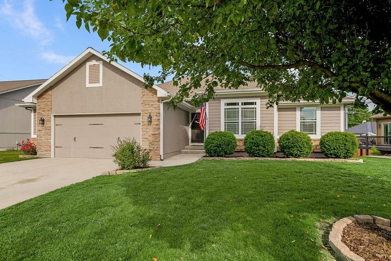 3211 123rd Ter, Kansas City, KS 66109