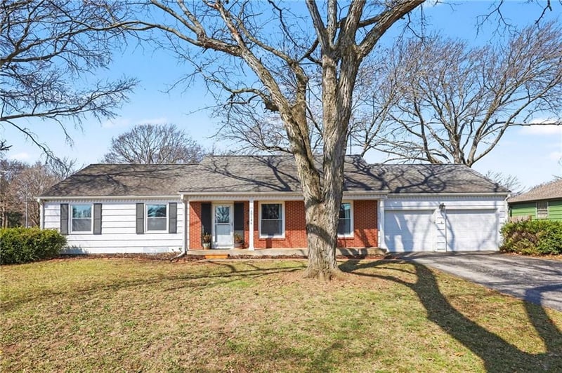 11146 Mcgee St, Kansas City, MO 64114