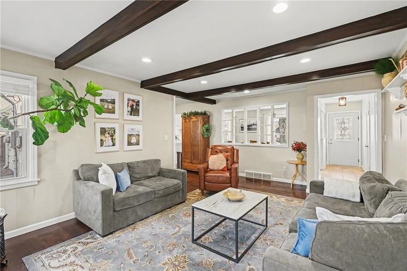 11146 Mcgee St, Kansas City, MO 64114