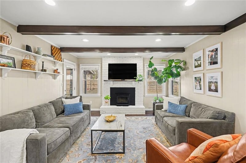 11146 Mcgee St, Kansas City, MO 64114