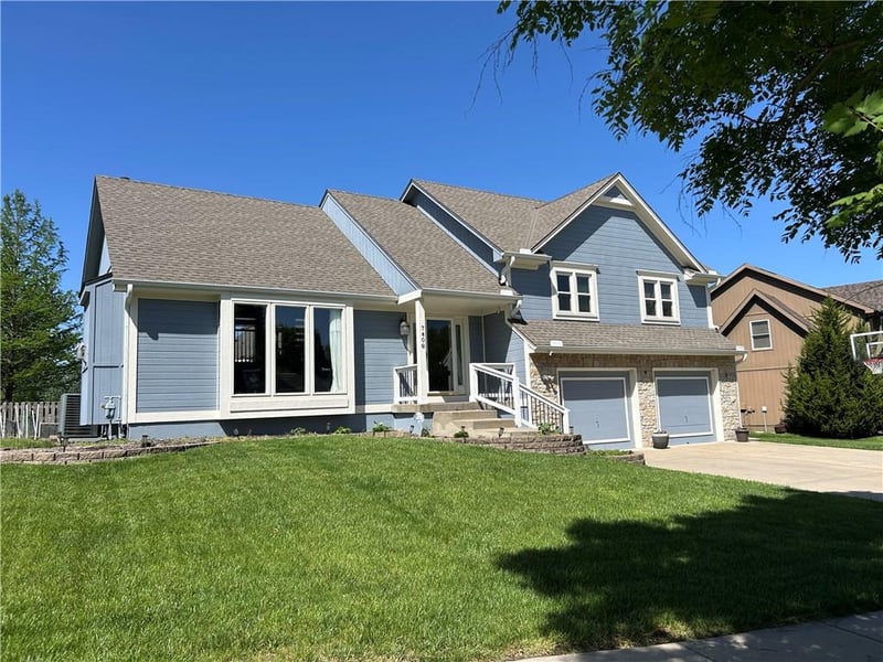 7408 Sycamore Ave, Kansas City, MO 64158