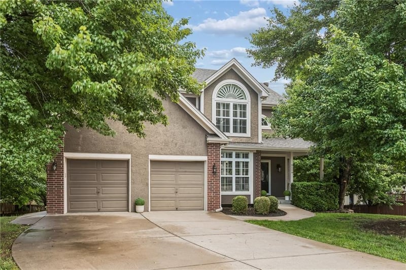 9119 Camden Ave, Kansas City, MO 64154