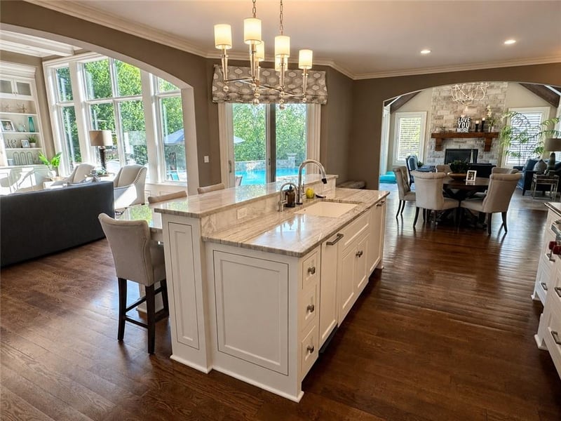 4600 146th St, Overland Park, KS 66224
