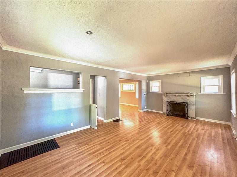 3719 Benton Blvd, Kansas City, MO 64128