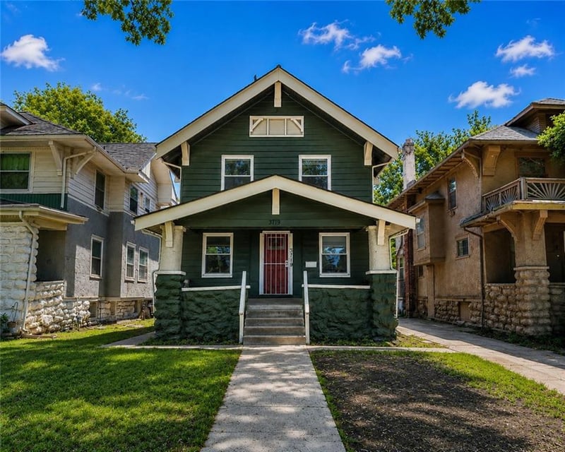 3719 Benton Blvd, Kansas City, MO 64128