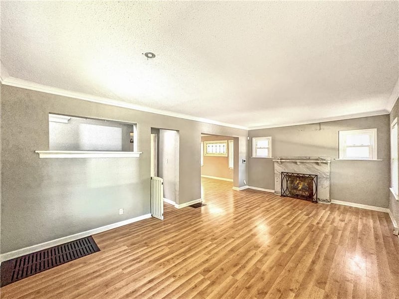 3719 Benton Blvd, Kansas City, MO 64128