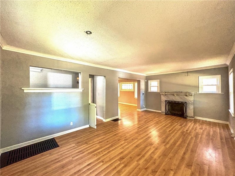 3719 Benton Blvd, Kansas City, MO 64128