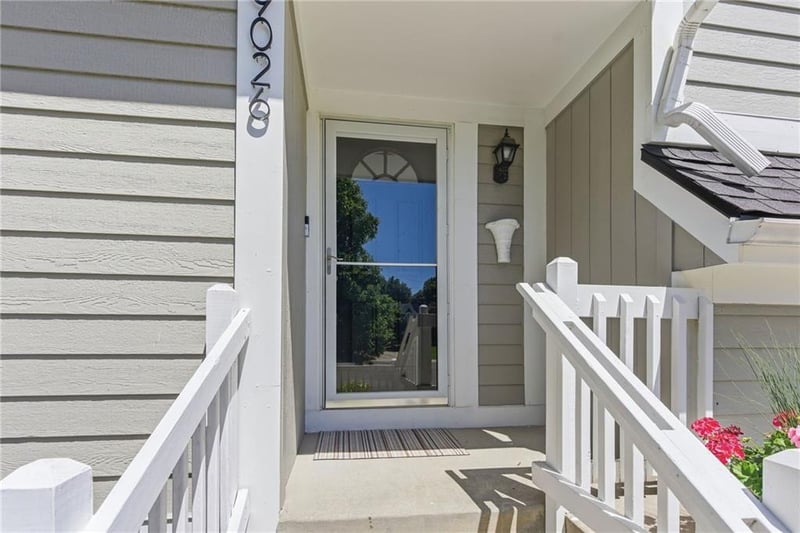 19026 163rd Pl, Olathe, KS 66062