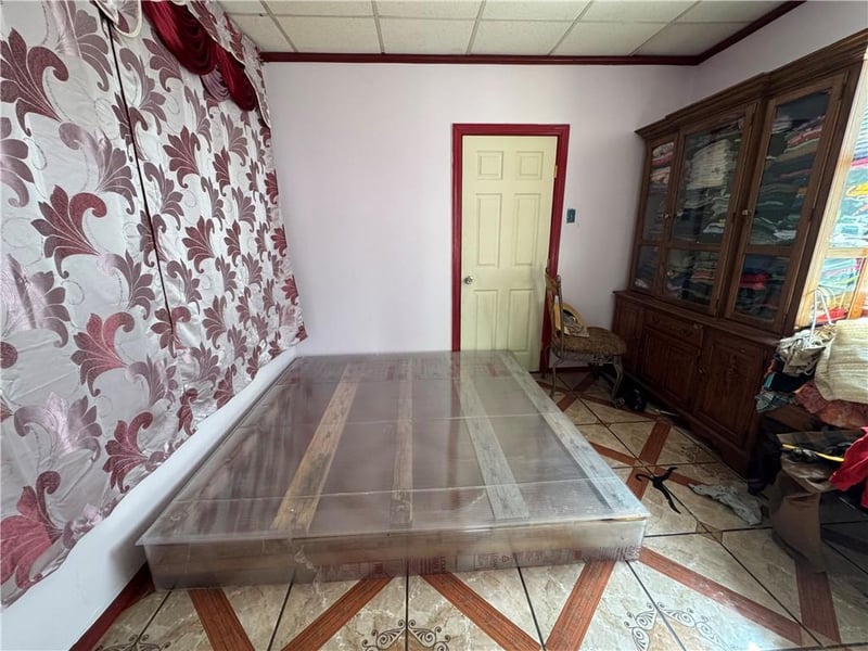 4416 Saint John Ave, Kansas City, MO 64123