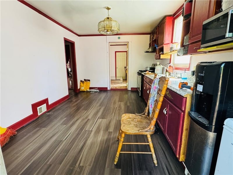 4416 Saint John Ave, Kansas City, MO 64123