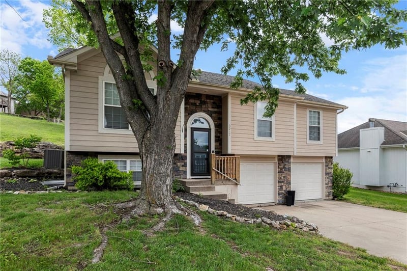 3217 Elizabeth Ave, Independence, MO 64057