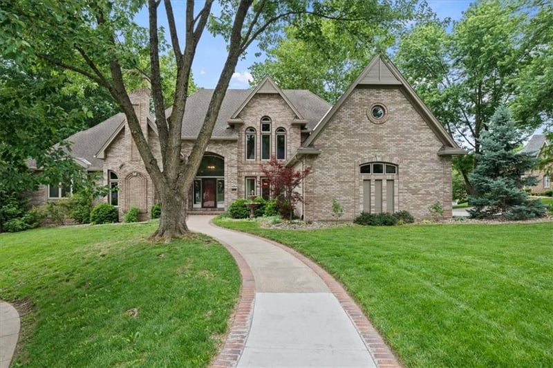 5405 NW 62nd St, Kansas City, MO 64151