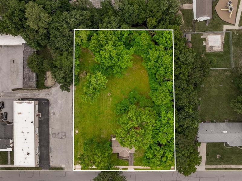 336 Park St, Olathe, KS 66061