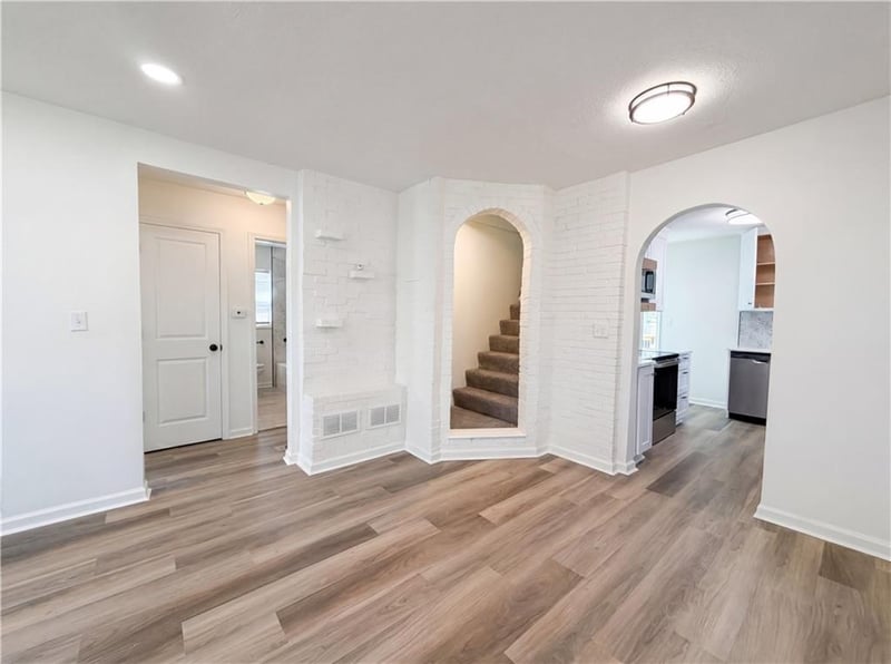 5525 Yecker Ave, Kansas City, KS 66104