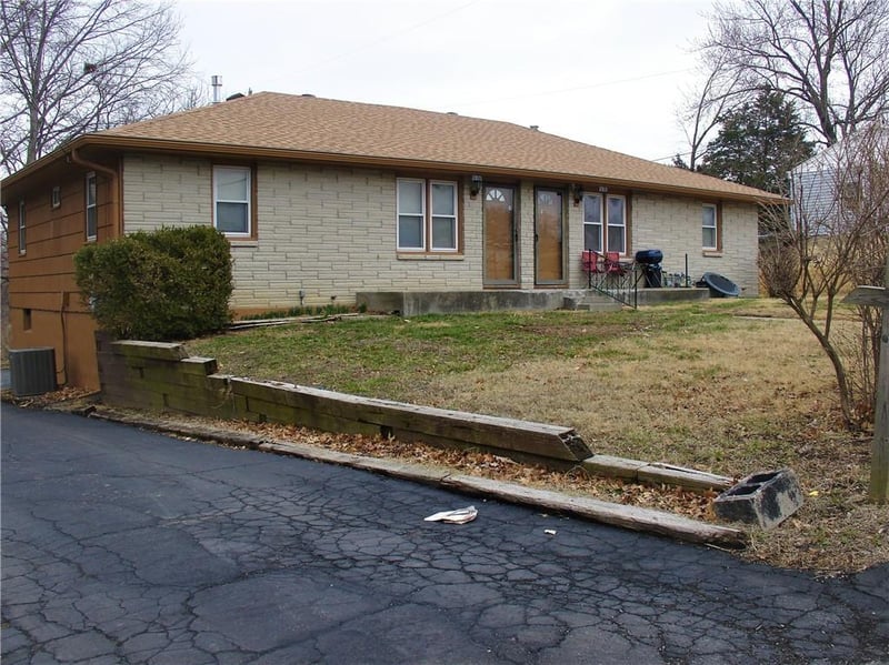 2023-2025 81 St, Kansas City, KS 66109