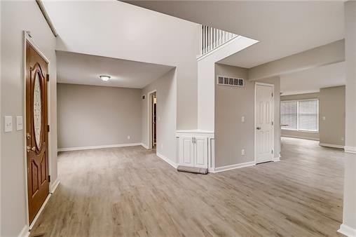 8401 75th Ter, Kansas City, MO 64158