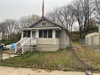 436 Tullis Ave, Kansas City, MO 64125