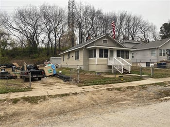 436 Tullis Ave, Kansas City, MO 64125