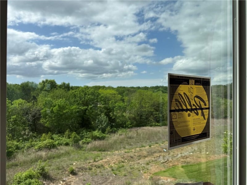 7918 Round Prairie St, Shawnee, KS 66220
