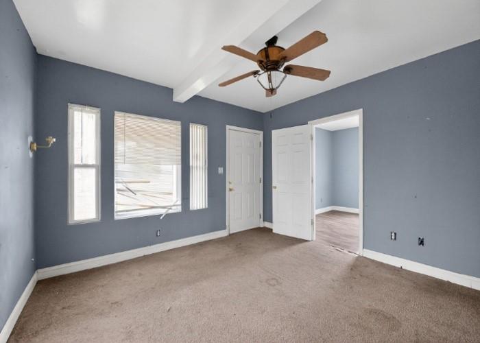 121 Ash Ave, Independence, MO 64053
