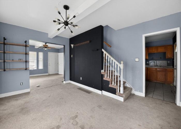 121 Ash Ave, Independence, MO 64053