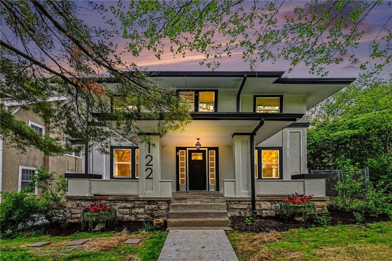 122 59th St, Kansas City, MO 64113
