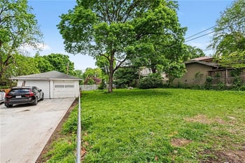 122 E 59th St, Kansas City, MO 64113