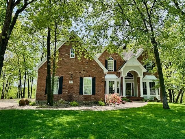 2648 Ashurst Ln, Lee's Summit, MO 64081