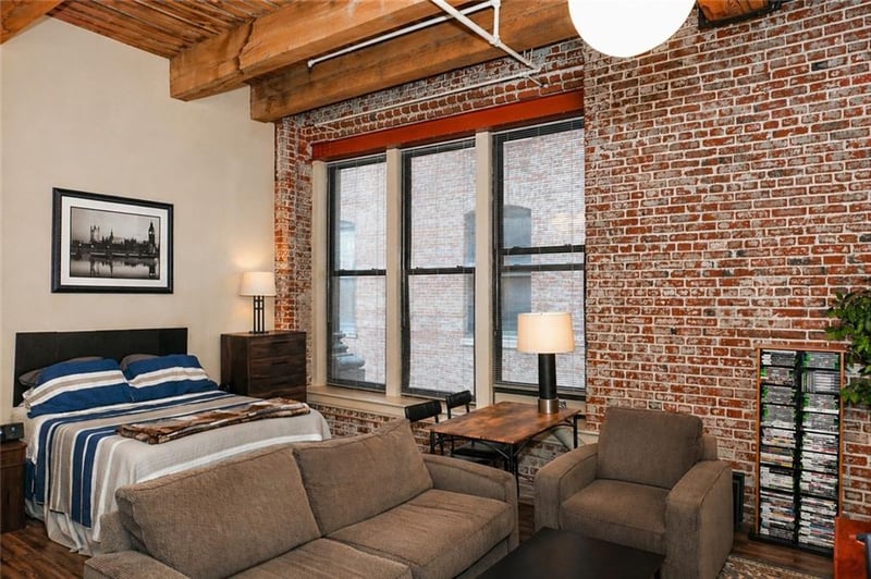 308 8th St #302, Kansas City, MO 64105