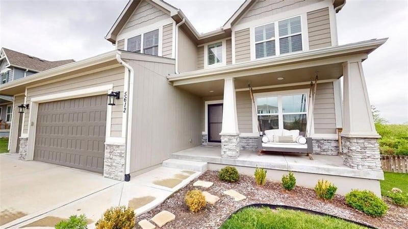 5612 96th St, Kansas City, MO 64154